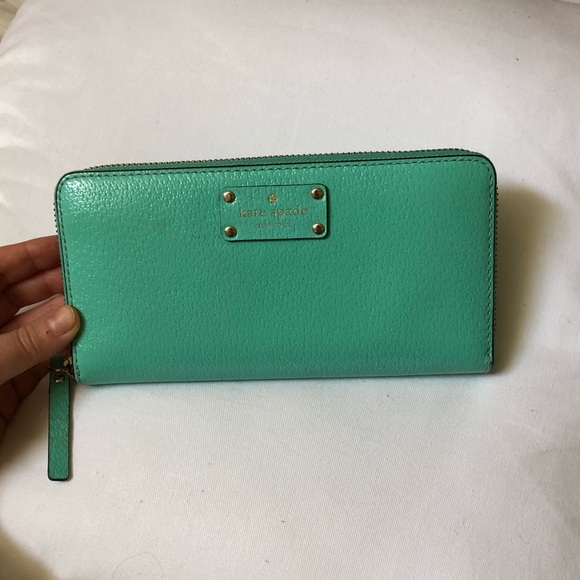 Kate spade turquoise wallet - Picture 1 of 10